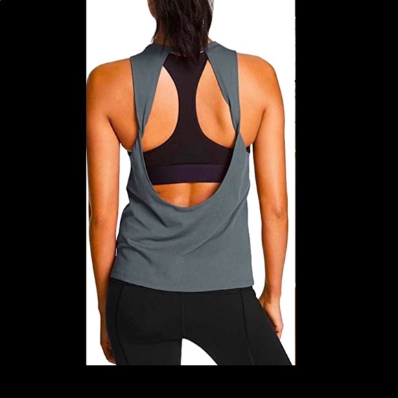 Tops - Sold on curtsy 🤷‍♀️🤷‍♀️ ✨NWT Mippo open back yoga tank size small!